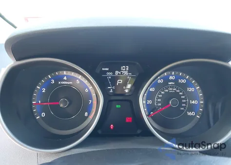 2013 Hyundai Elantra Gls/Limited z USA, uszkodzony, nr VIN KMHDH4AE2DU983561